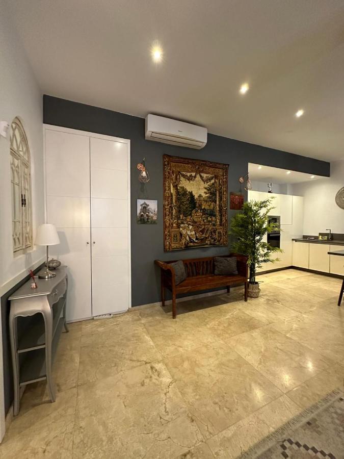 Panther Home Alfalfa Seville Luaran gambar